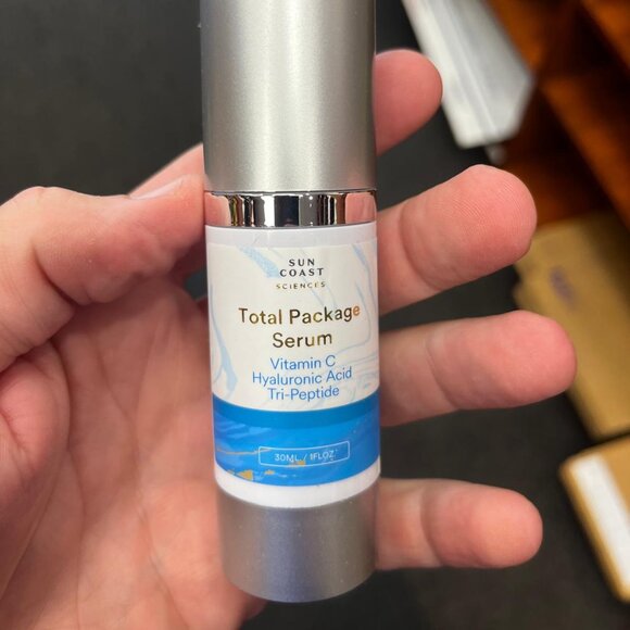 Sun Coast Science Total Package Serum - Picture 2 of 3